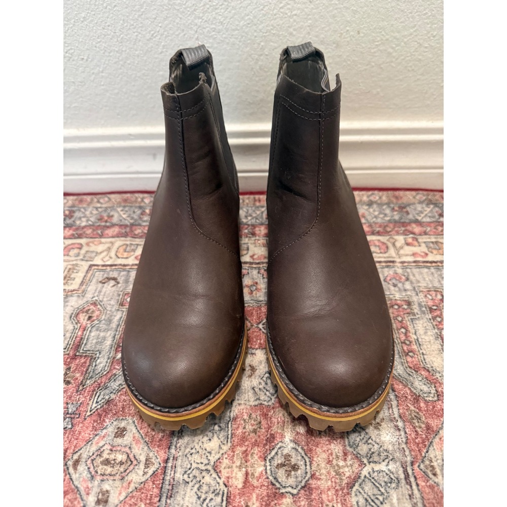 Chaco Fields Chelsea Boots Womens 7.5 Mahogany Brown Leather CH107428